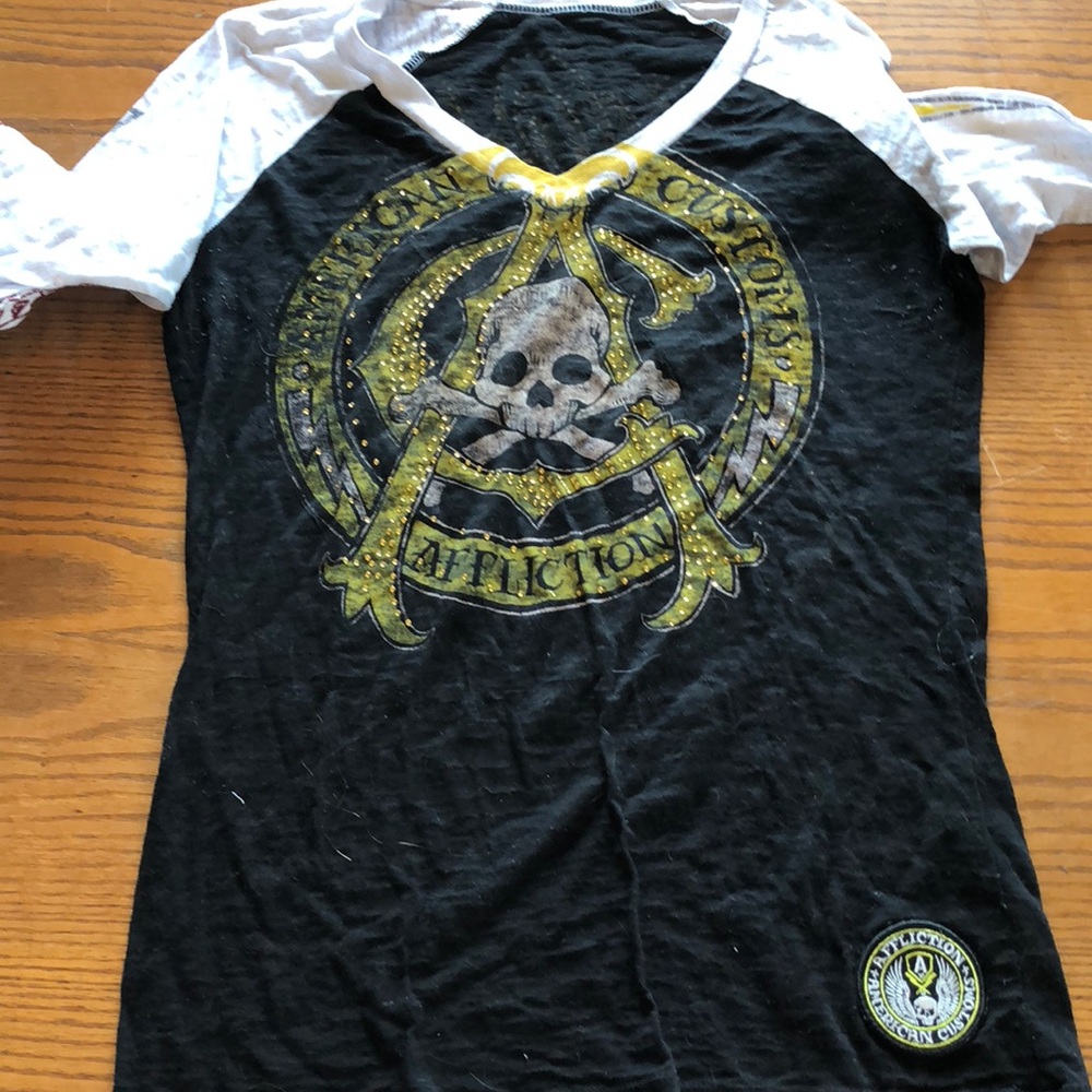 Buckle shirt